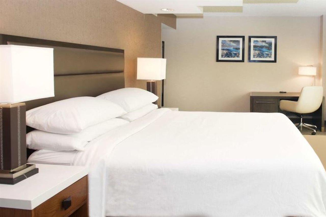 Embassy Suites By Hilton Seattle North Lynnwood Exteriör bild
