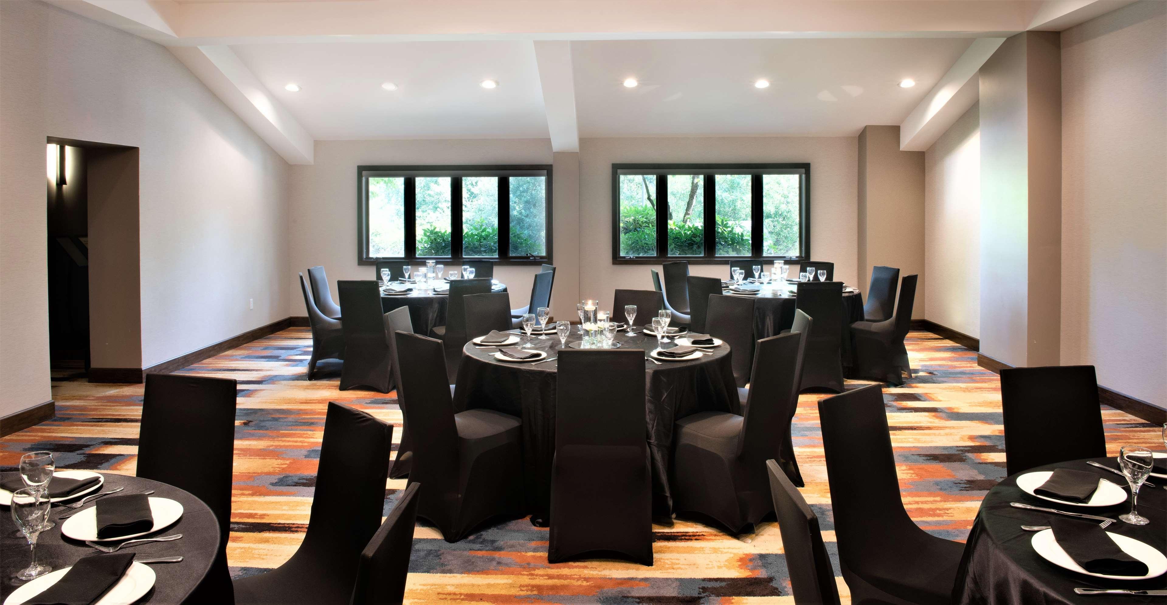Embassy Suites By Hilton Seattle North Lynnwood Exteriör bild