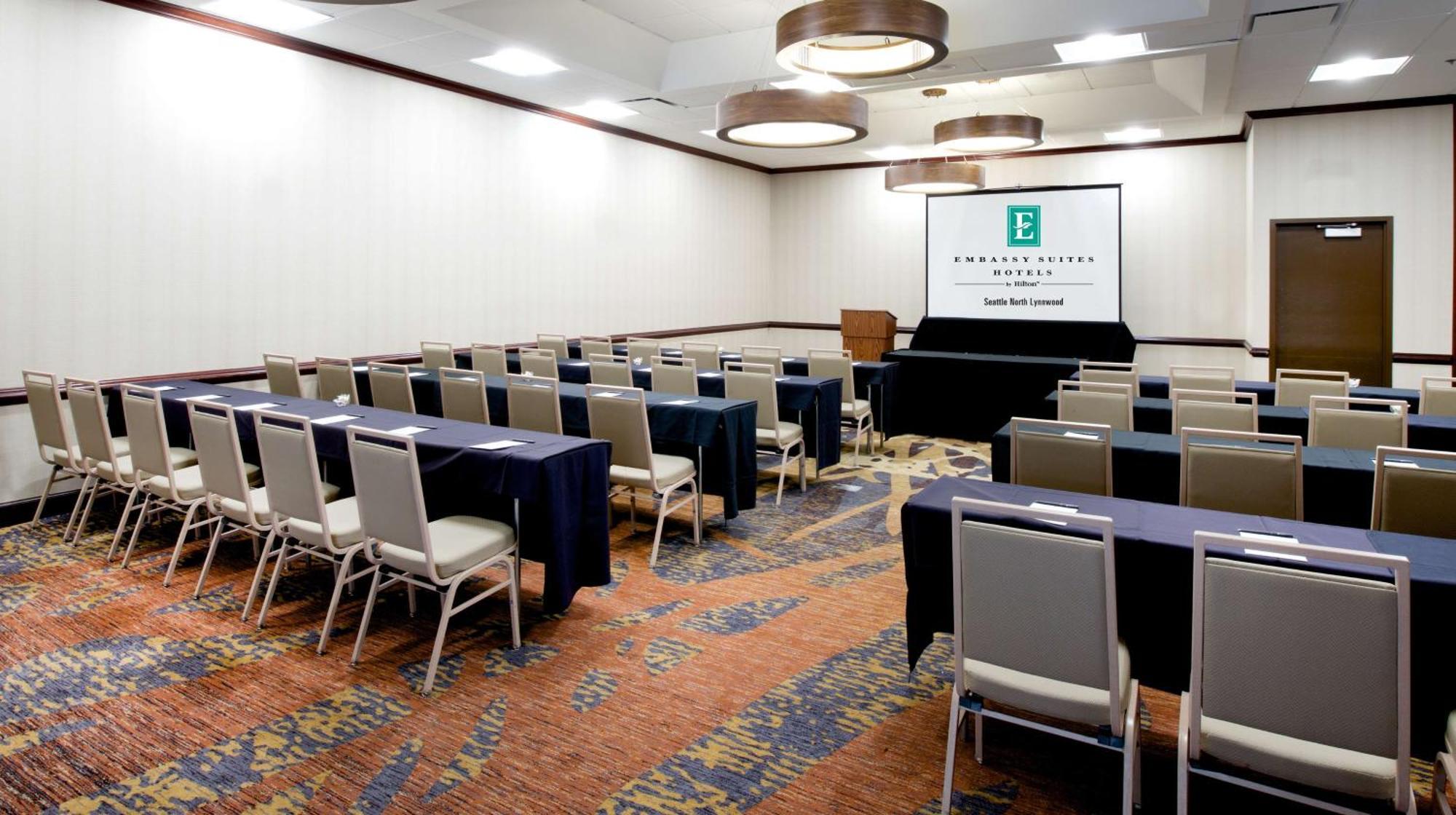 Embassy Suites By Hilton Seattle North Lynnwood Exteriör bild
